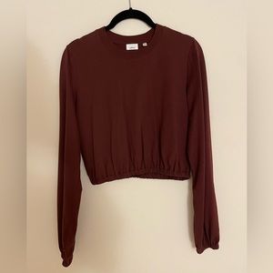 Aritzia Wilfred small maroon cropped top